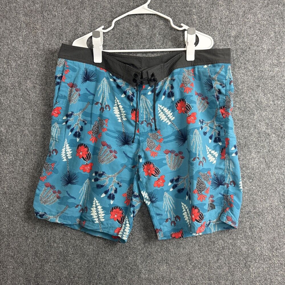 The North face Class V Board Shorts Mens Size 42 Blue Floral Board Swim Trunks